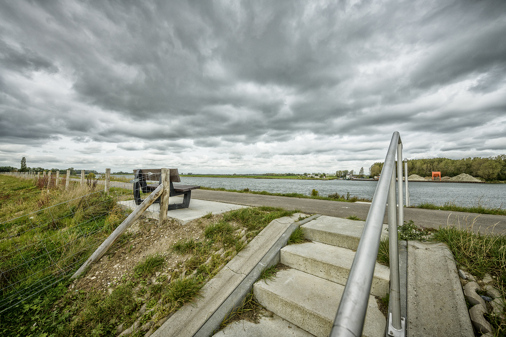 Biggelaar ÔÇö Delfse Schie-170.jpg